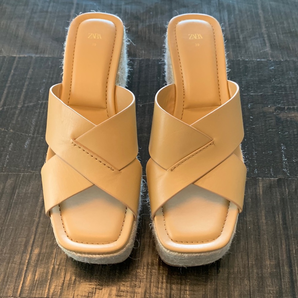 Zara Square Toe Platform Sandal- Size 8.5